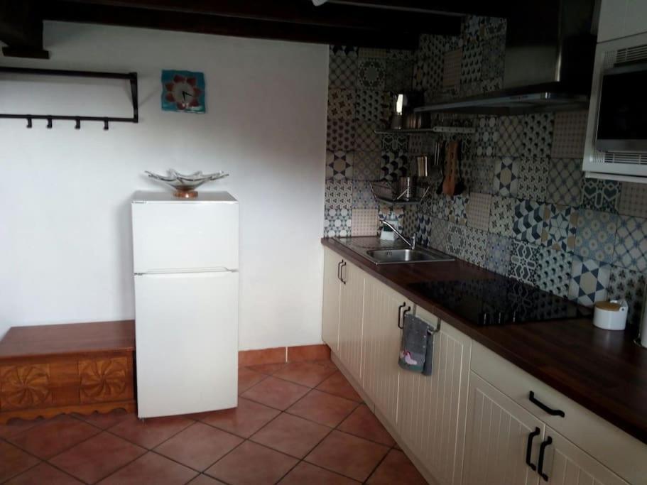 Casa Con Jardin Y Terraza Privados, Cerca Del Mar Villa Ea Exterior photo